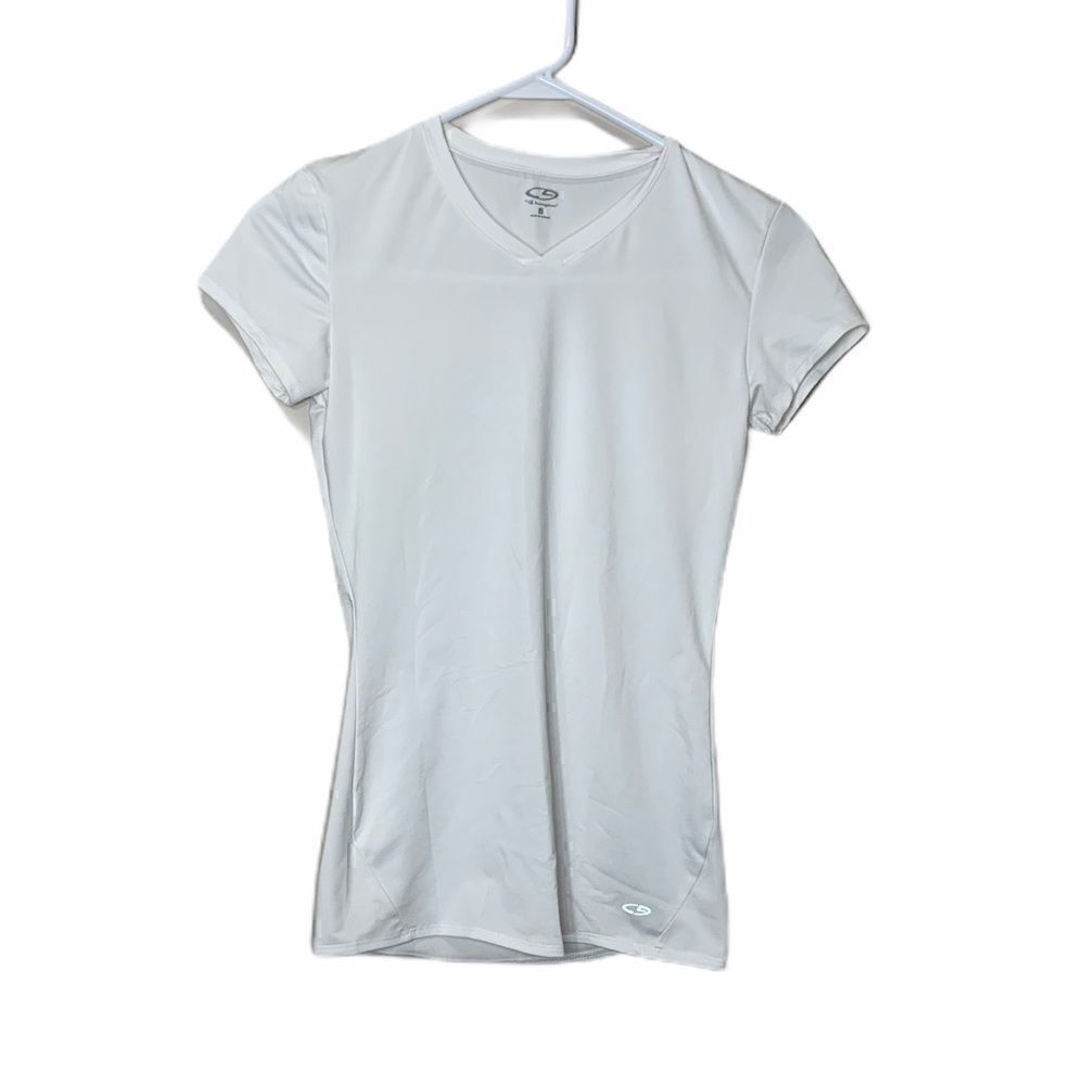 Small athletic t-shirt size small NWOT  (G1)